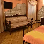 Frühstückspension Palace Derossi 3*