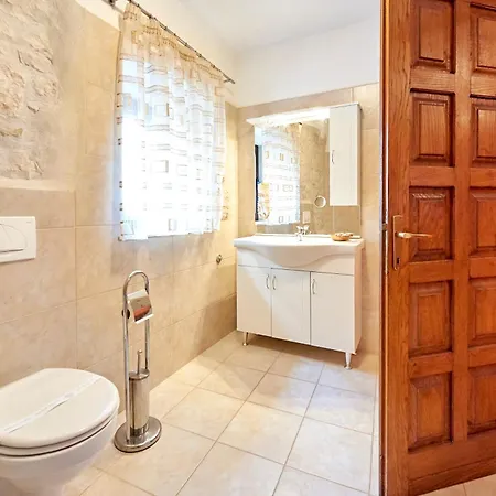 Palace Derossi Frühstückspension