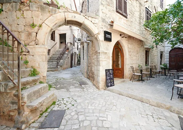 住宿加早餐酒店 德洛西宫殿酒店