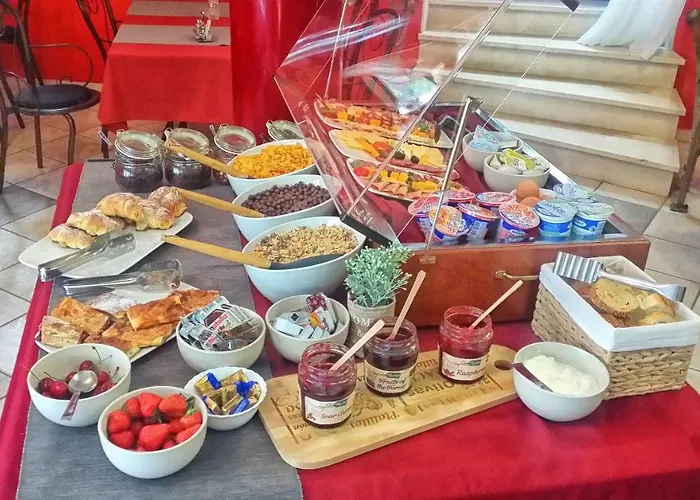 德洛西宫殿酒店 住宿加早餐酒店 3*