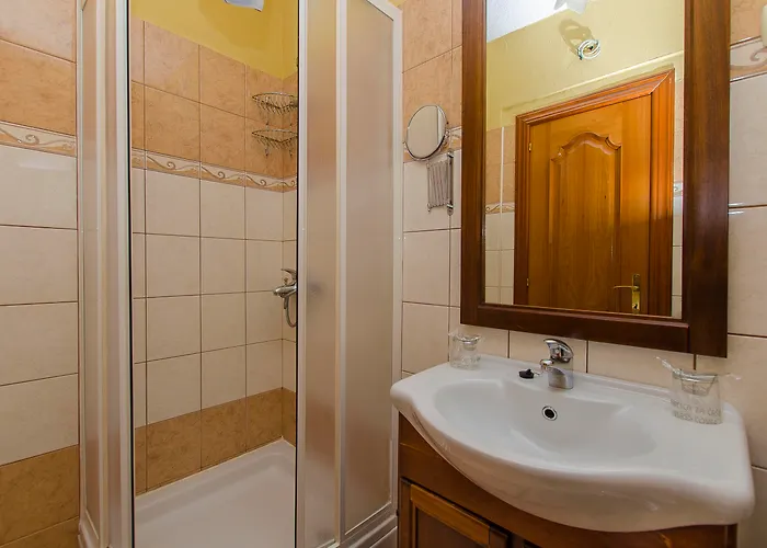 Bed & Breakfast Palace Derossi Trogir